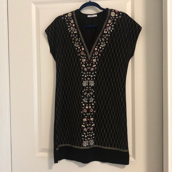Black with details shift Dress - Picture 1 of 5
